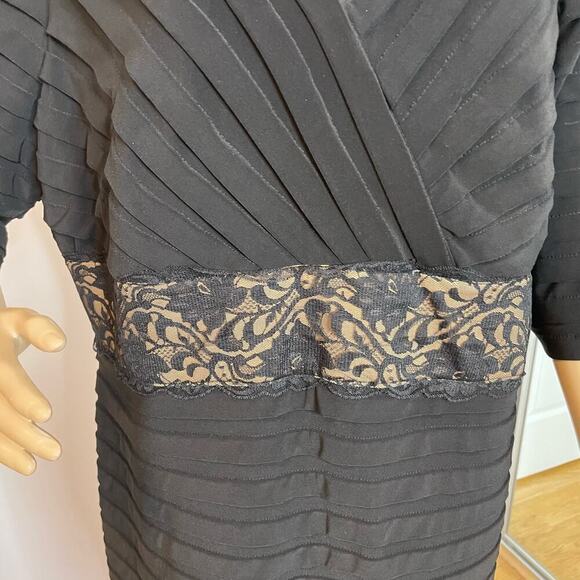 Adrianna Papell Woman evening dress 16W black tan lace - Picture 3 of 9